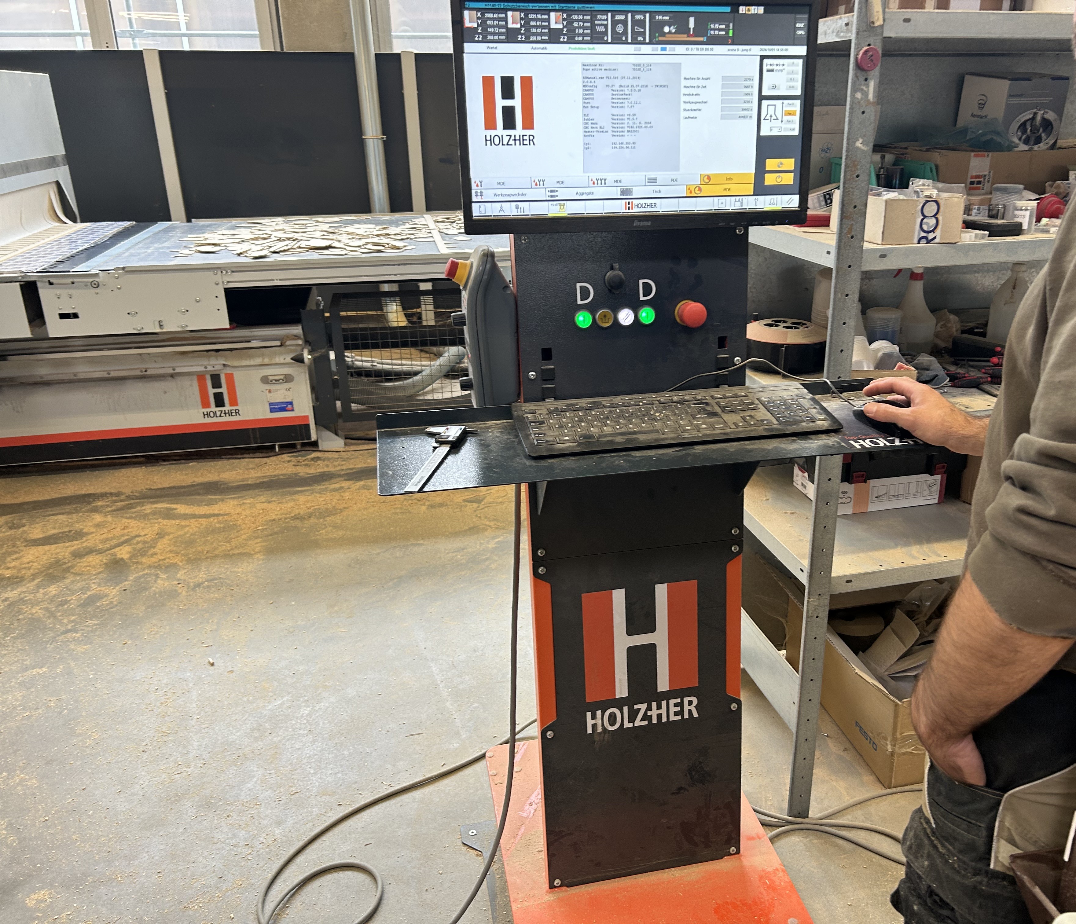Holz-Her Dynestic 7532 10.5 automatic