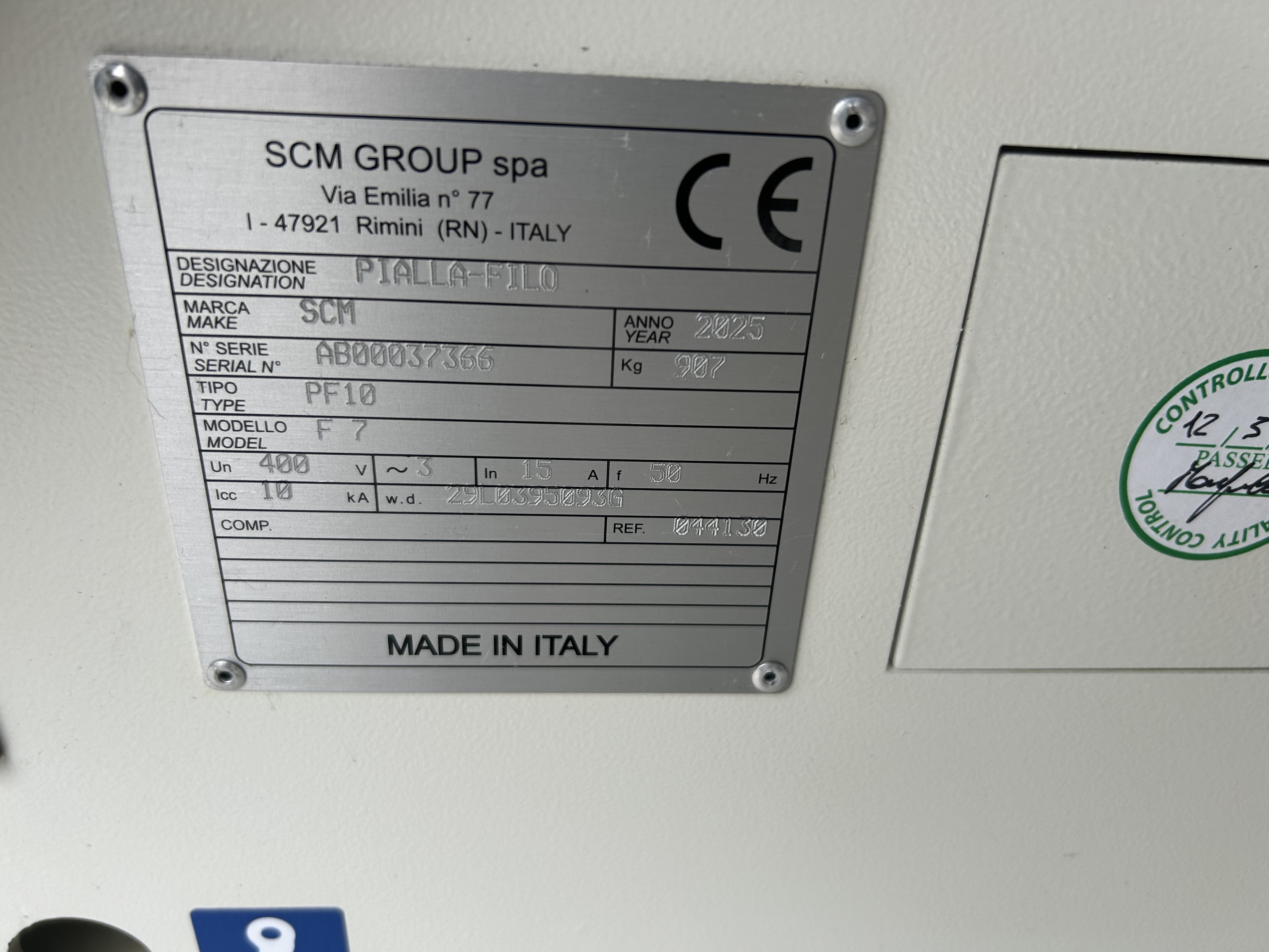 SCM L'invincibile F 7