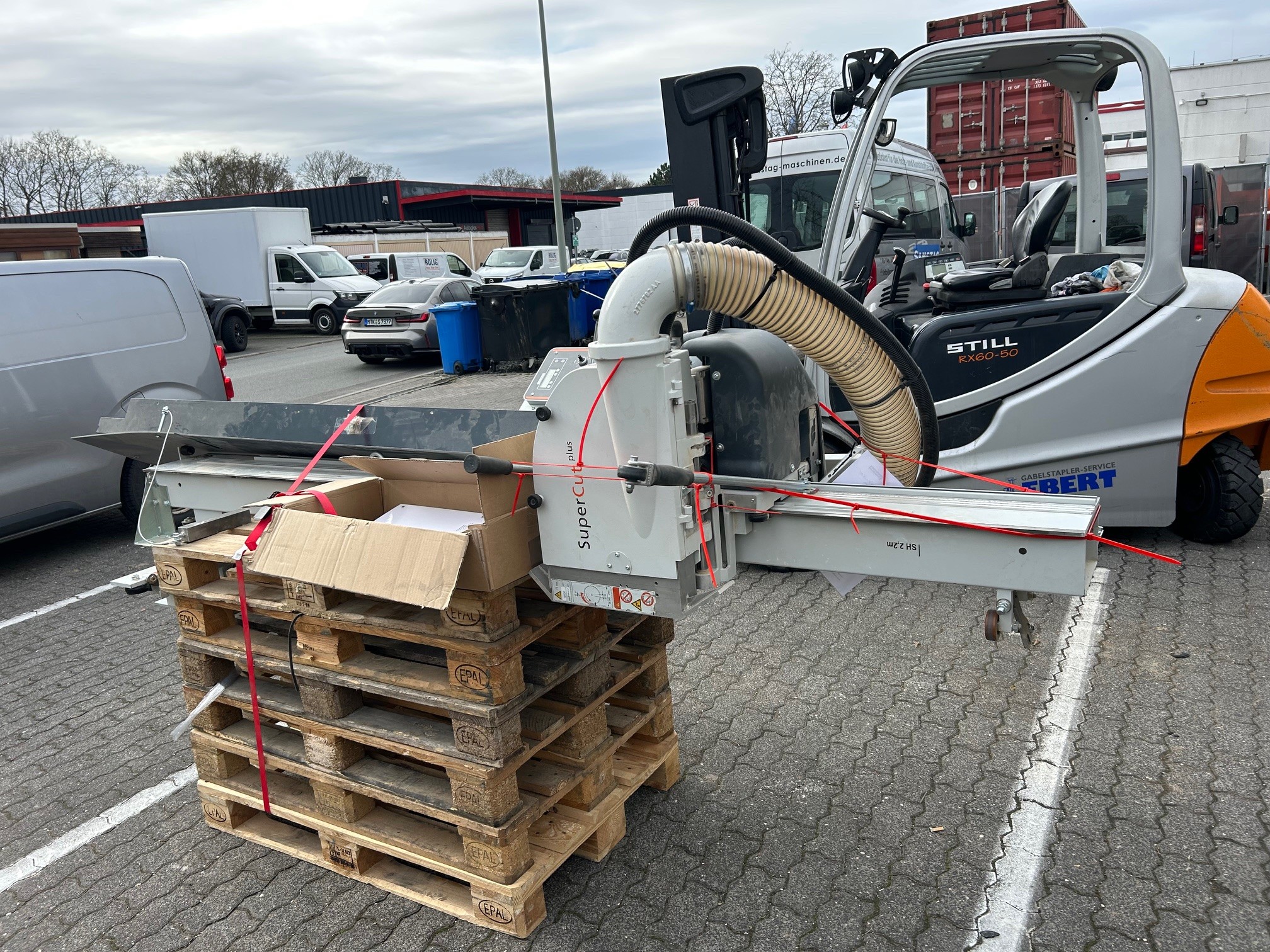 Holz Her Sector 1260 automatic