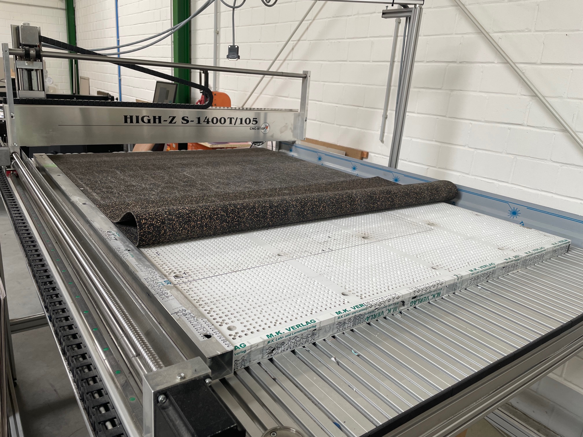 CNC-STEP High-Z S-1400T/105 (Rev1.5-Facelift 2016)
