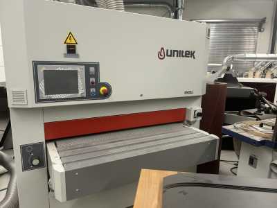 Breitbandschleifmaschine