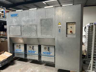 Entstauber Nestro NE 250